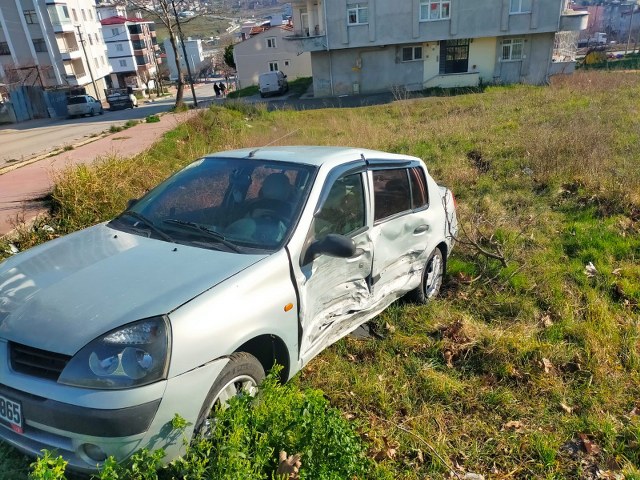 Samsun'da sürekli kazaların olduğu yolda yine bir kaza!