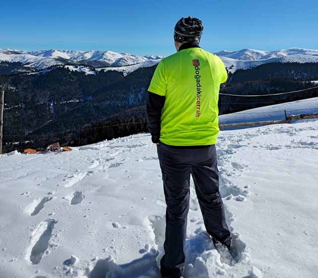 Samsun’da doktor karlı ormanda geyik sürüsünü görüntüledi