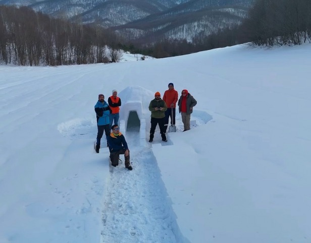 Samsun'da Eskimoların iglo evini yaptılar