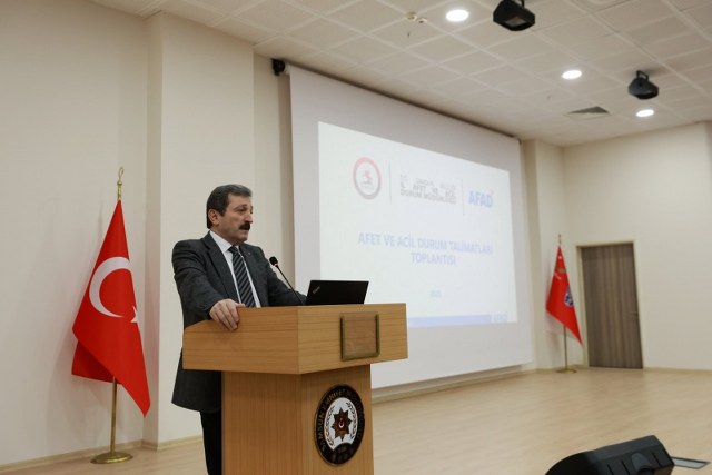 Samsun'da yoğun kar sonrası kamu kurumlarına heyelan uyarısı