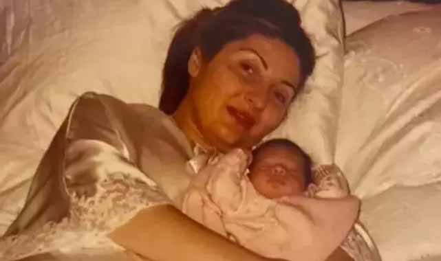 Geçen yıl hayatını kaybetmişti! Süreyya Yalçın'dan annesine duygu yüklü mesaj