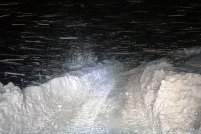 Samsun'un Yakakent İlçesi'nde kar kalınlığı 1,5 metreye ulaştı