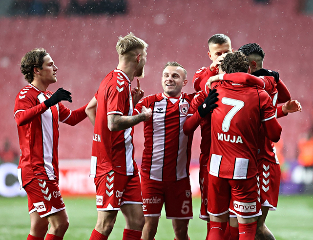 Samsunspor bu sezon ilk kez öne geçtiği maçı kaybetti