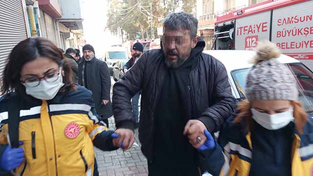 Samsun'da acayip bir olay! Taksicilerin parasını çaldığını söyleyip evini ateşe verdi