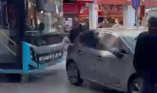 Samsun'da yolun ortasına aracını bırakan sürücüye 993 TL idari para cezası