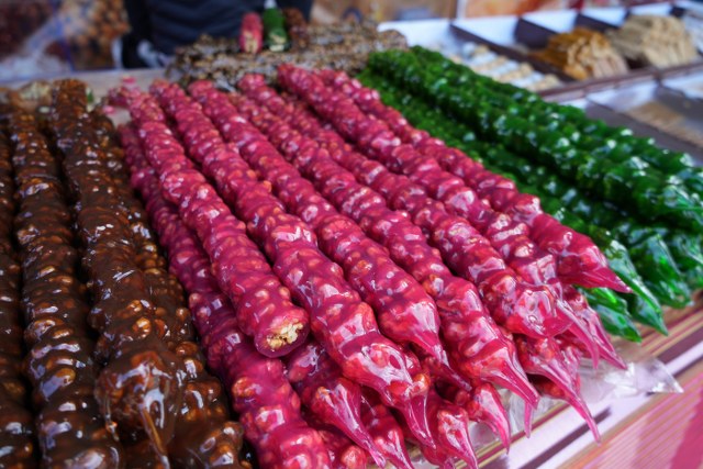 Samsun'da Ramazan Sokağı'na vatandaşlardan yoğun ilgi