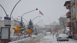 Samsun'a kar geri geliyor! 4 ilçeye kar yağışı uyarısı yapıldı 