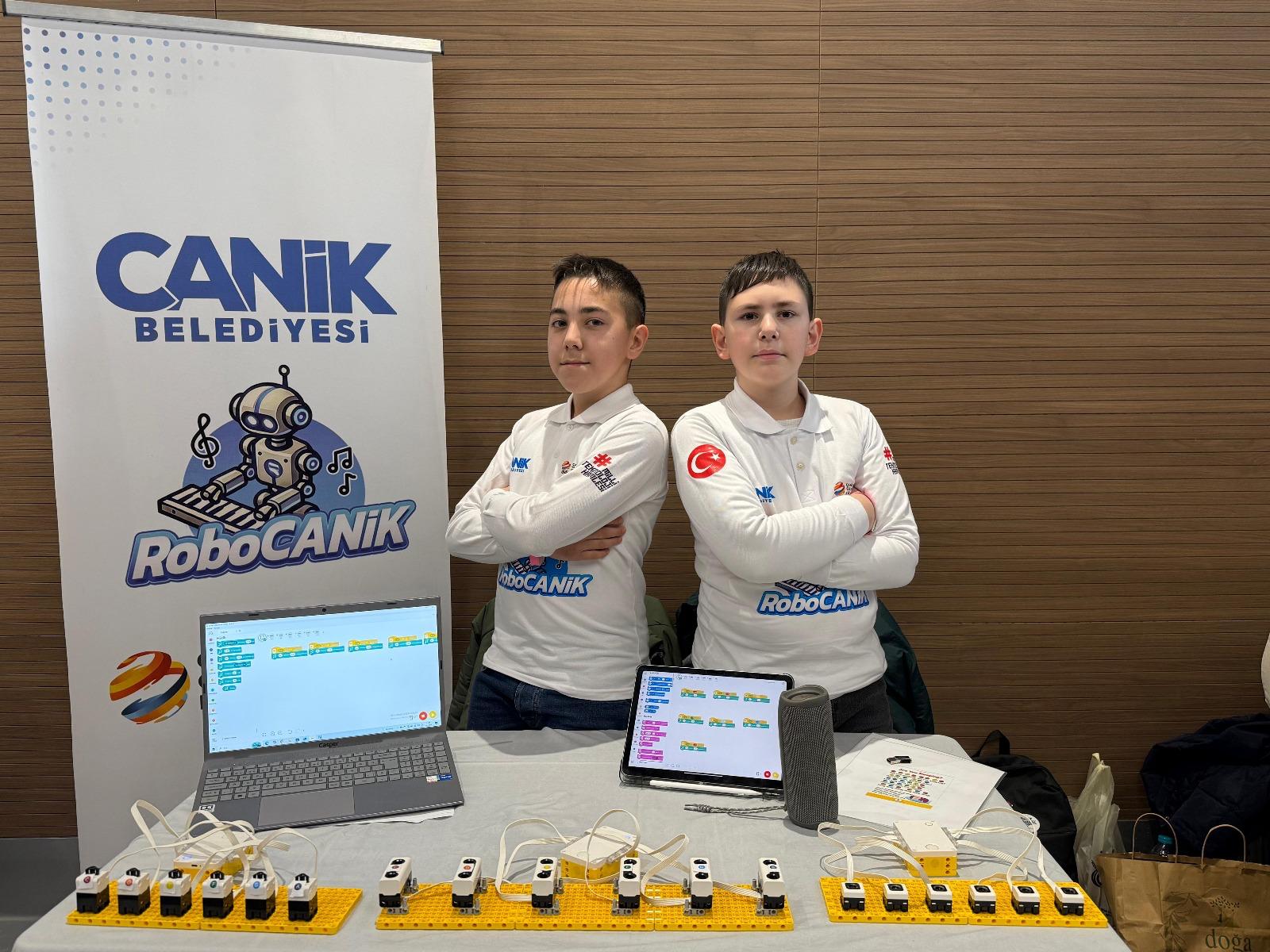 Canik'ten uluslararası başarı! Robot yarışmasında birinci oldu