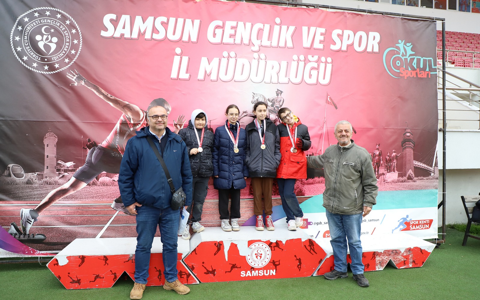Samsun’da özel sporcular atletizm il birinciliği nefes kesti