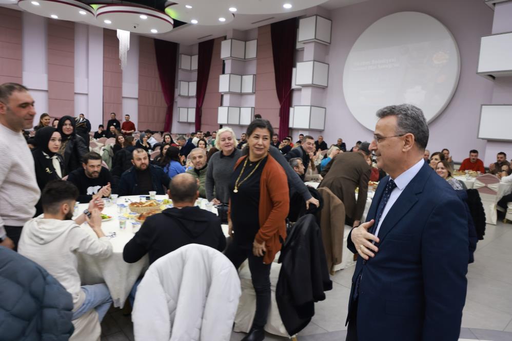 İhsan Kurnaz: Belediyemizin her çalışanı hizmetin temelidir