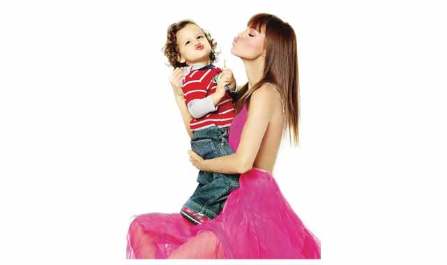 Ebru Şallı'nın oğlu Beren 21 oldu! 'Zaman nasıl geçiyor anlamak mümkün değil'