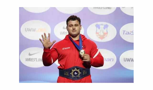 Milli güreşçi Rıza Kayaalp'a kötü haber! 4 yıl men cezası aldı