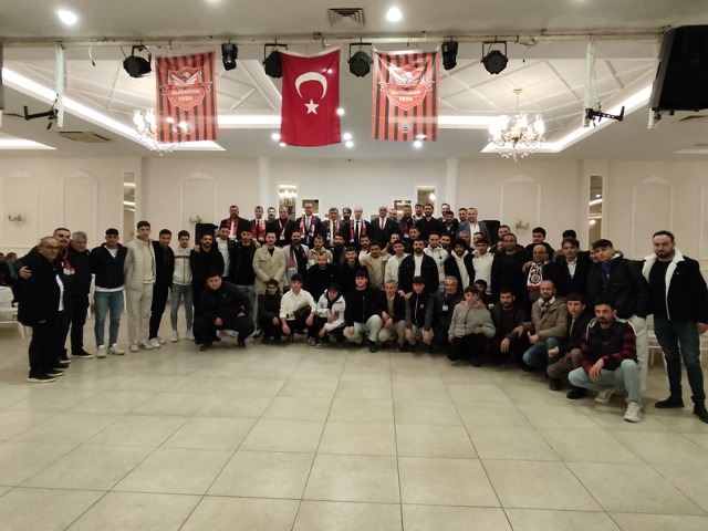 1930 Bafraspor iftar yemeğinde spor, siyaset ve iş dünyası bir araya geldi