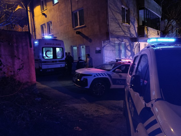 Arkadaşlar arasında kan aktı!