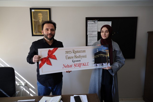 Samsun OMÜ İlahiyat Fakültesi öğrencisi çekilişle umreye gitmeye hak kazandı