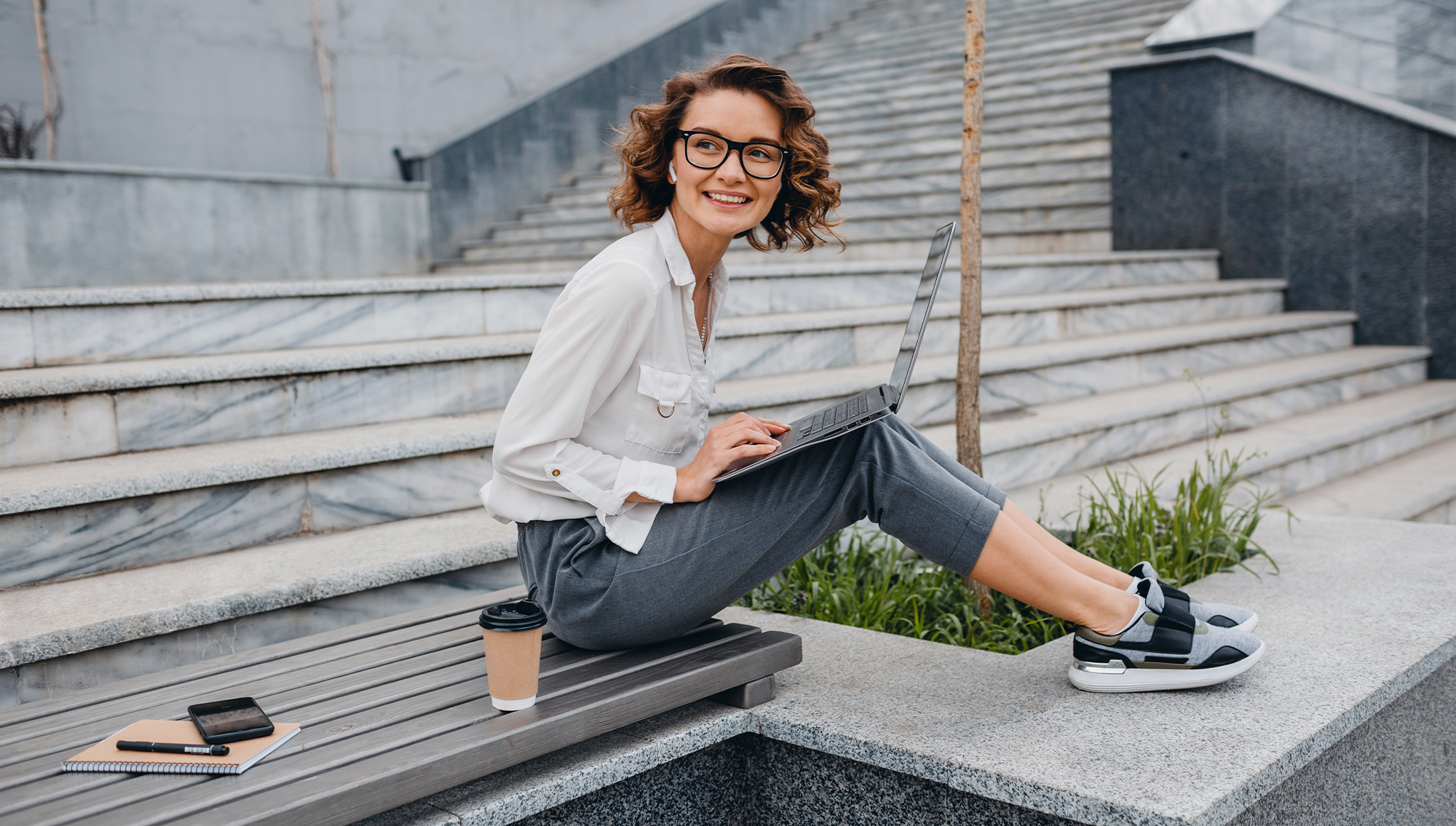 Üniversite öğrencileri dolarla para kazandığı için okulu bırakıyor!