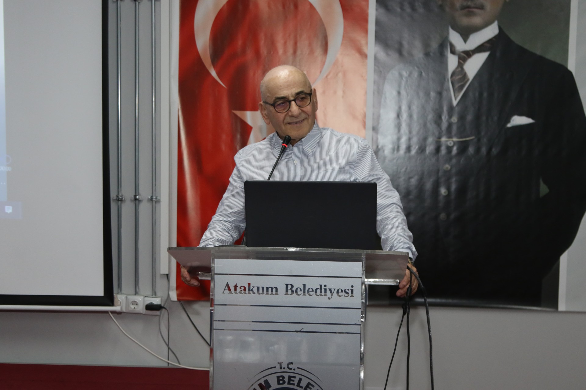 Atakum Belediyesi 'Köy Enstitüleri' belgeselini vatandaşlarla buluşturdu