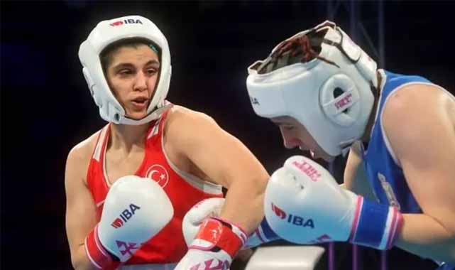 Milli boksör Busenaz Sürmeneli dünya şampiyonu oldu