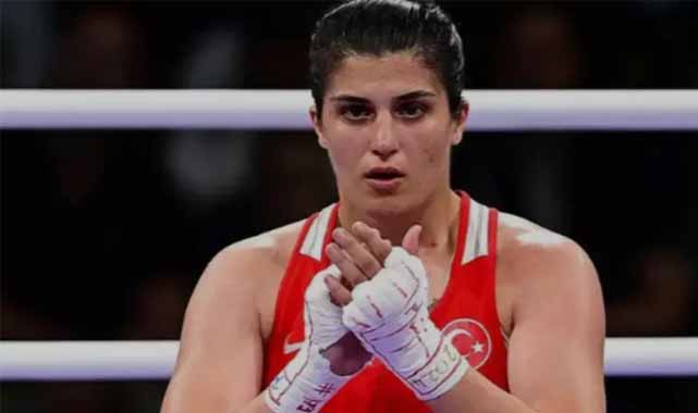 Milli boksör Busenaz Sürmeneli dünya şampiyonu oldu