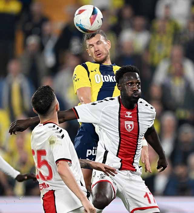 Topun oyunda en fazla kaldığı maç Fenerbahçe - Samsunspor