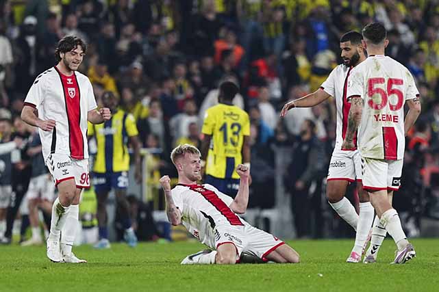 Samsunspor'dan Drongelen Süper Lig'de 28. haftanın en iyi 11'inde