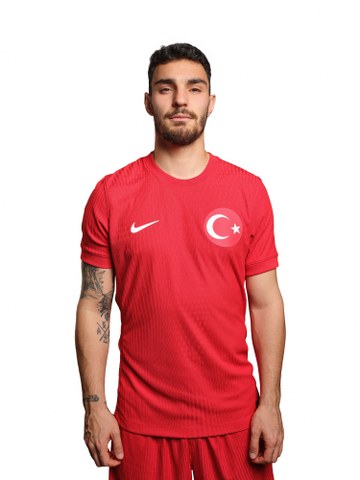Yetenekli futbolcu Milli Takım aday kadrosundan çıkarıldı
