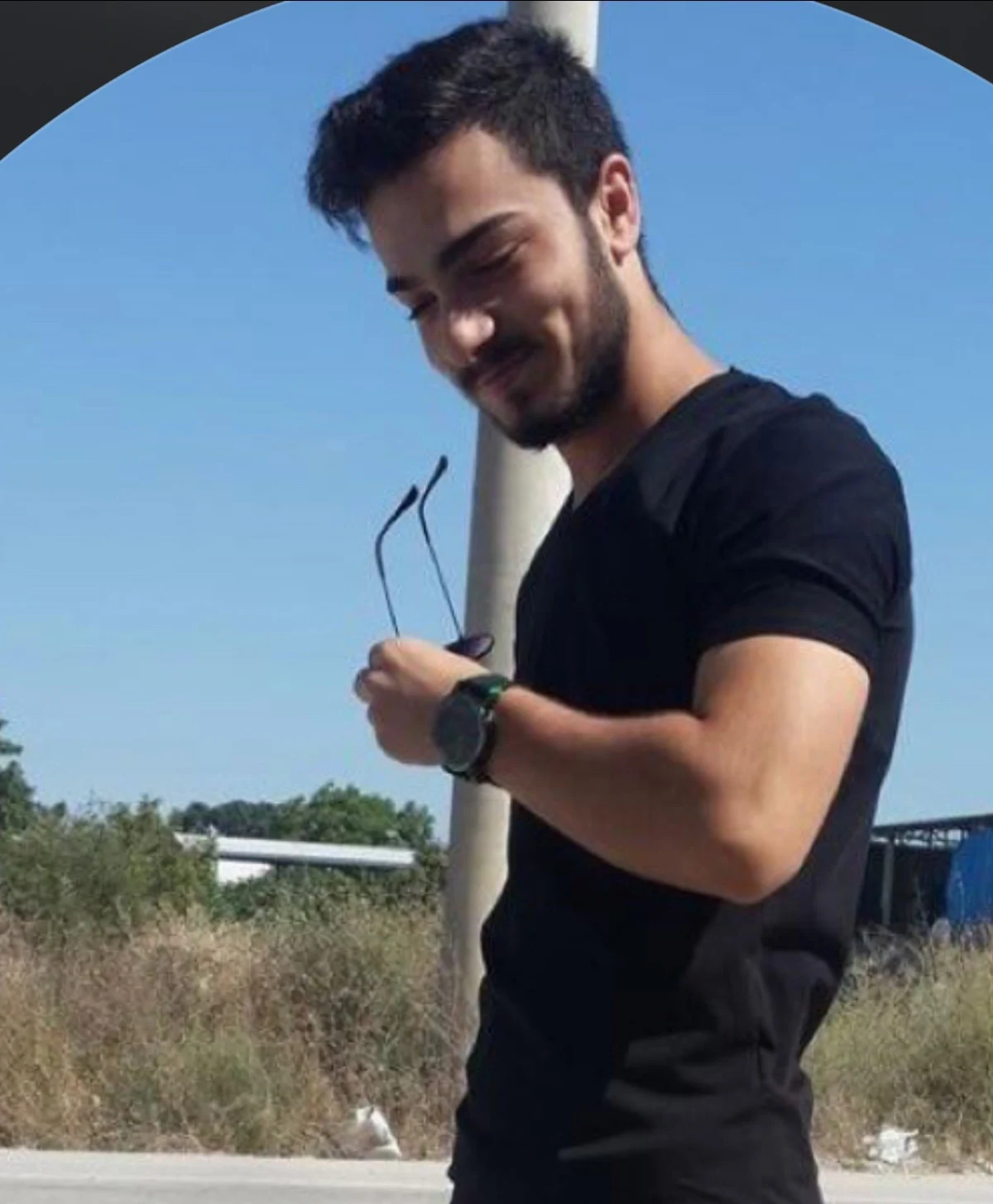 Bursa’da metrelerce savrulan genç motosiklet sürücüsü feci şekilde can verdi!