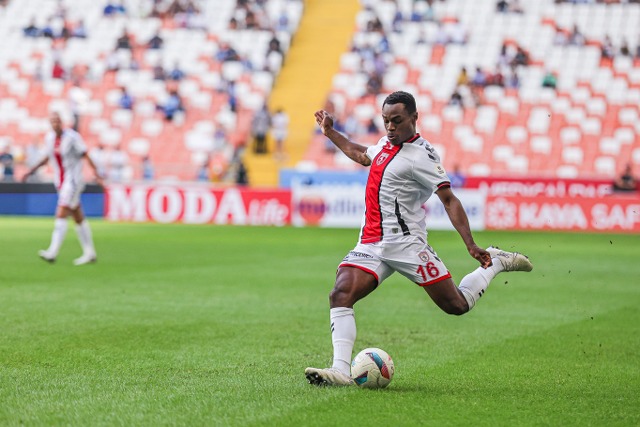 Samsunsporlu Bola ve Emre Kılınç en fazla kilit pas veren oyuncular arasında