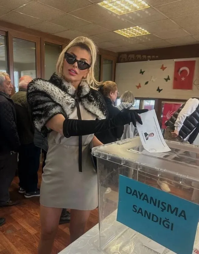 İşte Ekrem İmamoğlu için sandığa giden ünlü isimler!