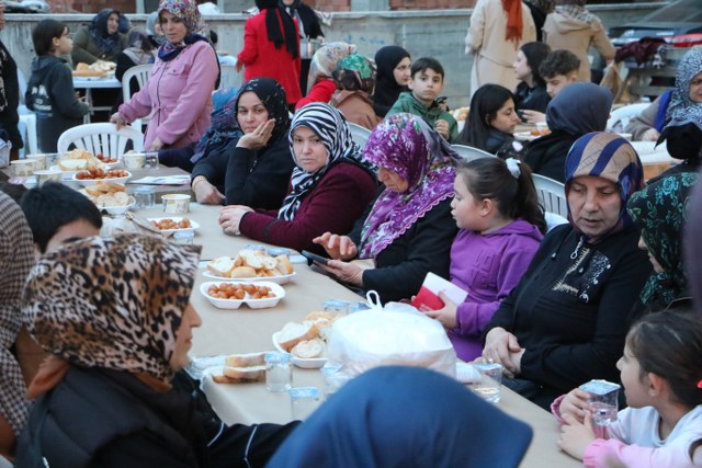 Samsun'da 800 çocuk devlet korumasında! 260'ı koruyucu ailenin yanında...