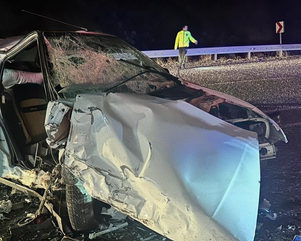 Araçlar kafa kafaya çarpıştı! Ömer Yılkan hayatını kaybetti