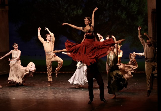 Samsun Devlet Opera ve Balesi "Kanlı Düğün" balesini sahneledi