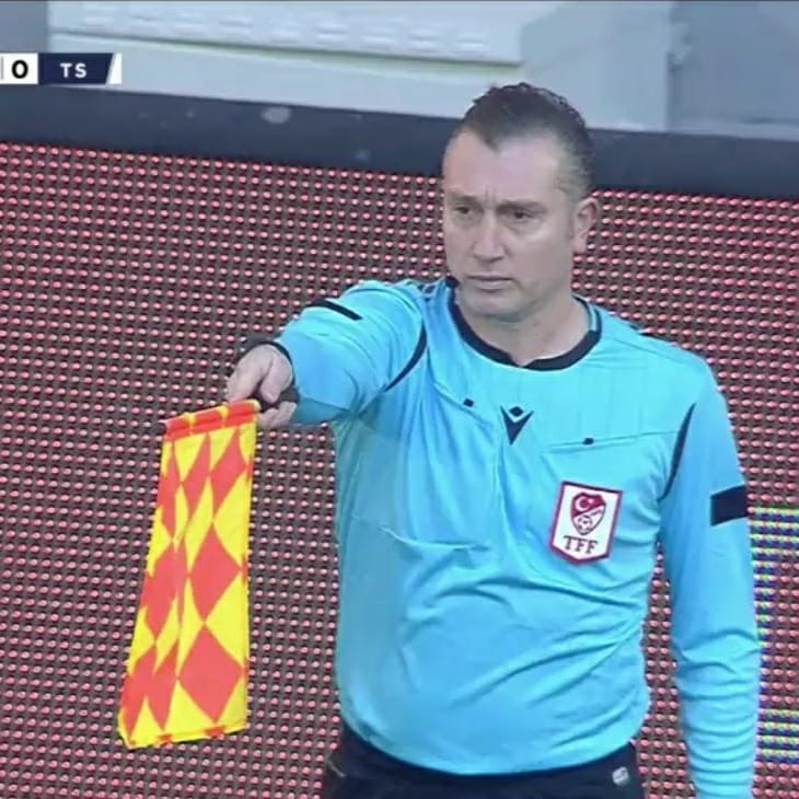 Samsunlu hakem Samet Çiçek Beşiktaş - Galatasaray derbisinde görev alacak