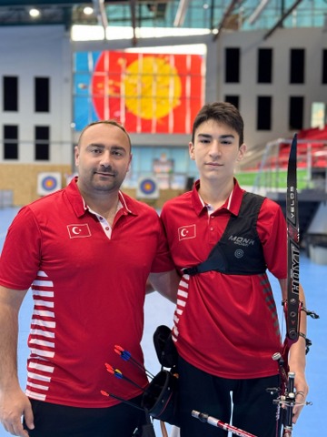 Samsun Okçuluk Kulübü'nden çifte milli gurur! Eymen Erdem ve Fatih Bozlar milli takımda