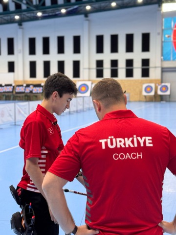 Samsun Okçuluk Kulübü'nden çifte milli gurur! Eymen Erdem ve Fatih Bozlar milli takımda