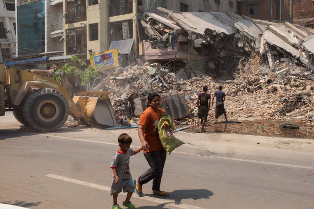 Myanmar'daki depremlerde ölü sayısı 2 bini geçti
