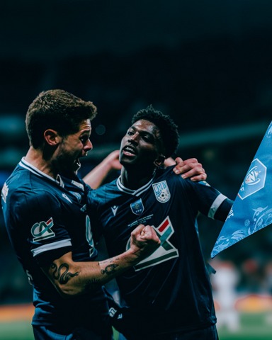 Samsunspor Başkanı Yüksel Yıldırım'ın sahibi olduğu Dunkerque Fransa Kupası yarı finalinde PSG'ye elendi