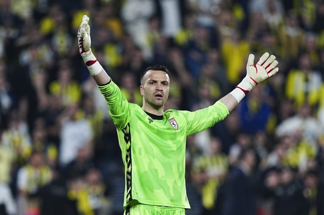 Samsunspor'da 2 futbolcu ceza sınırında