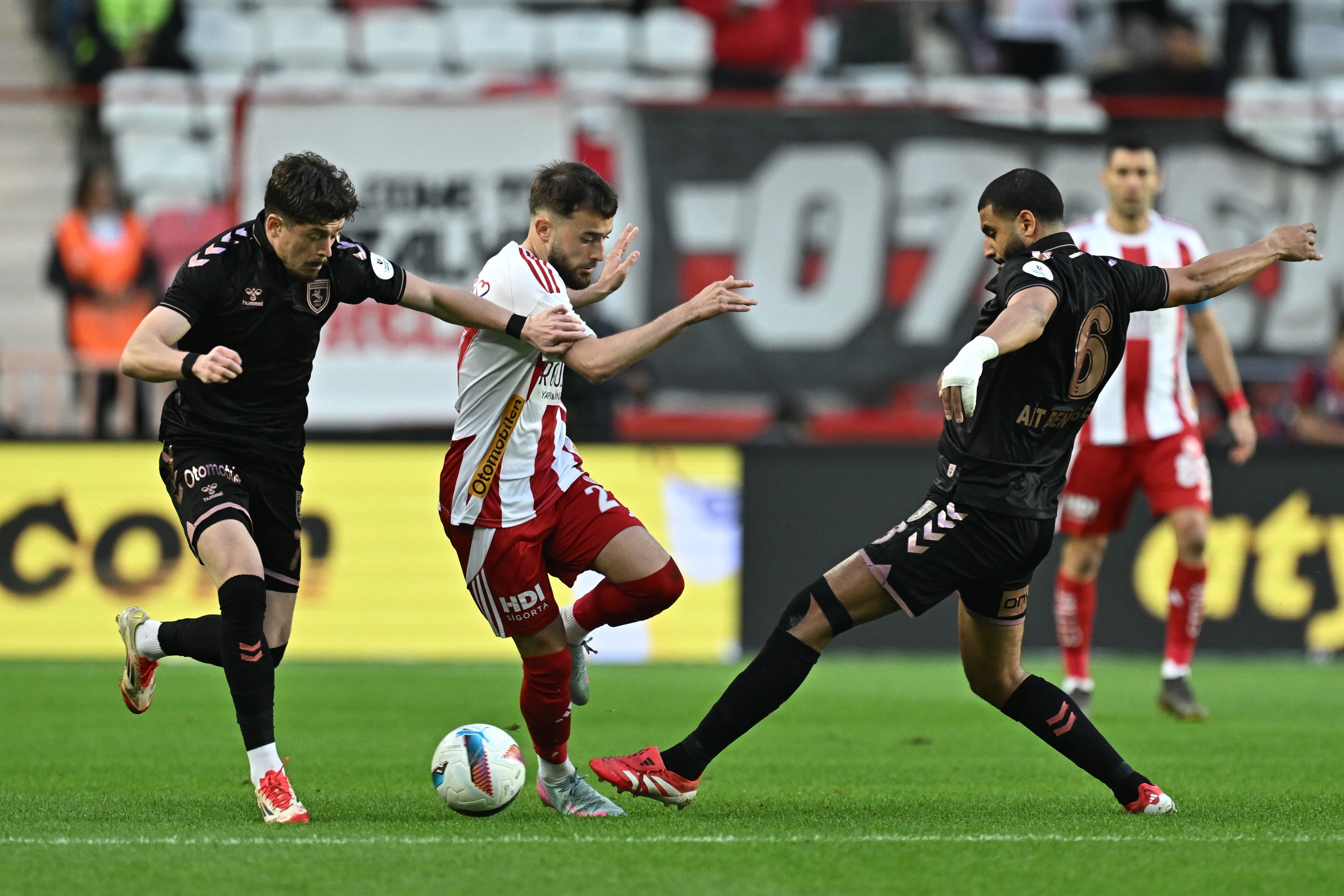 Samsunspor'da şok sakatlık! En istikrarlı futbolcularından biriydi