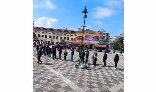 Samsunspor Galatasaray maç biletleri ilk günden peynir ekmek gibi kapışıldı