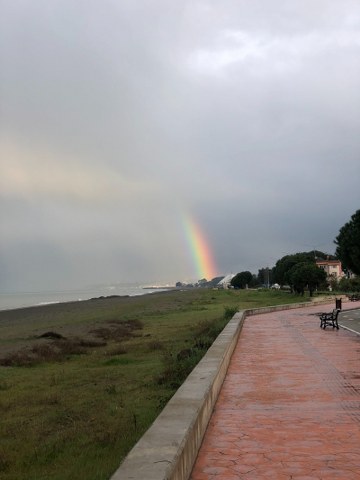 Samsun'da bir saat içinde yaşandı! Dolu yağdı, deprem oldu, gökkuşağı açtı