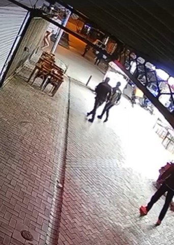 Kahreden olay! Eşini öldürdü, 8 yaşındaki kızını yaraladı 