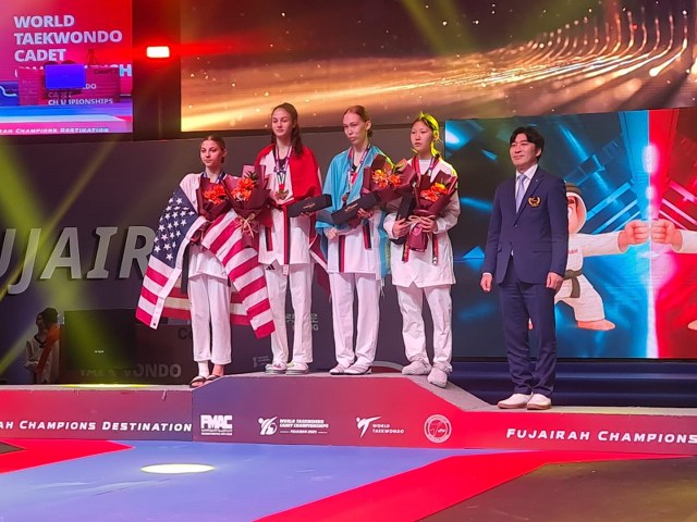 Milli sporcu Sena Yılmaz, taekwondoda dünya şampiyonu