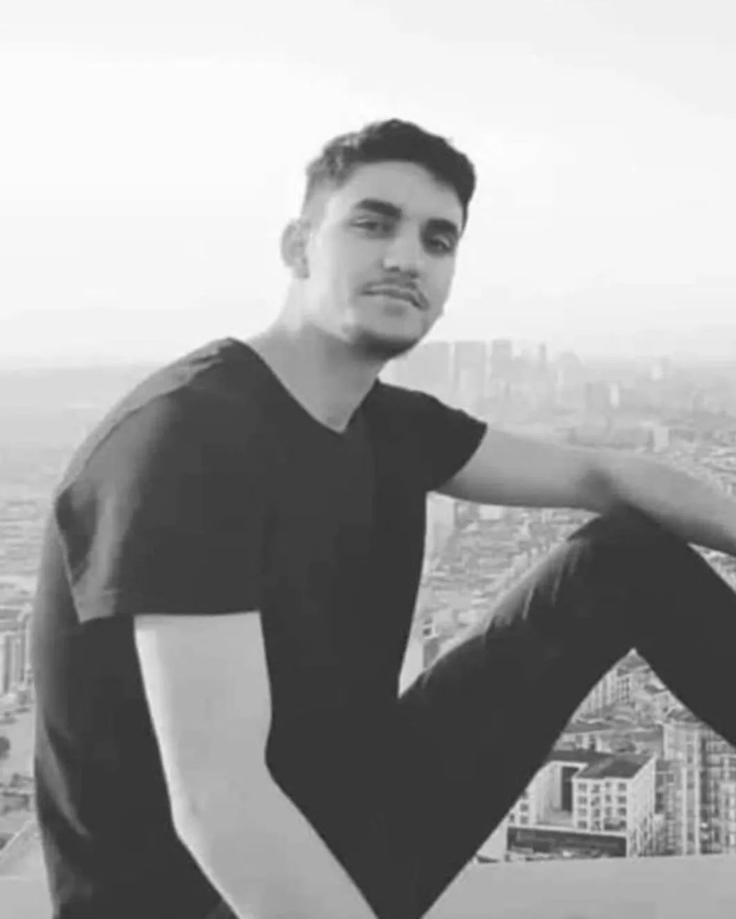 Boşanma davası kanlı bitti! Enişte kayınbiraderlerine bıçakla saldırdı 1 kişi hayatını kaybetti