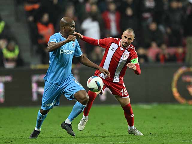 Trabzonspor Samsunspor maçı biletleri satışa çıktı! Bilet fiyatları isyan ettirdi