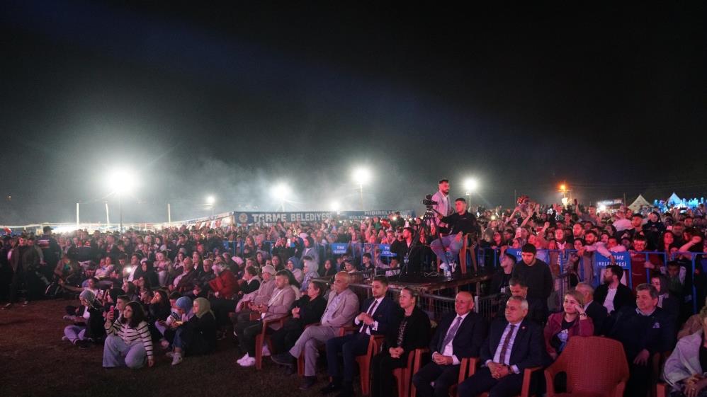 Samsun'da Geleneksel Sakarlı Hıdırellez Festivali'nde Tuğçe Kandemir rüzgarı