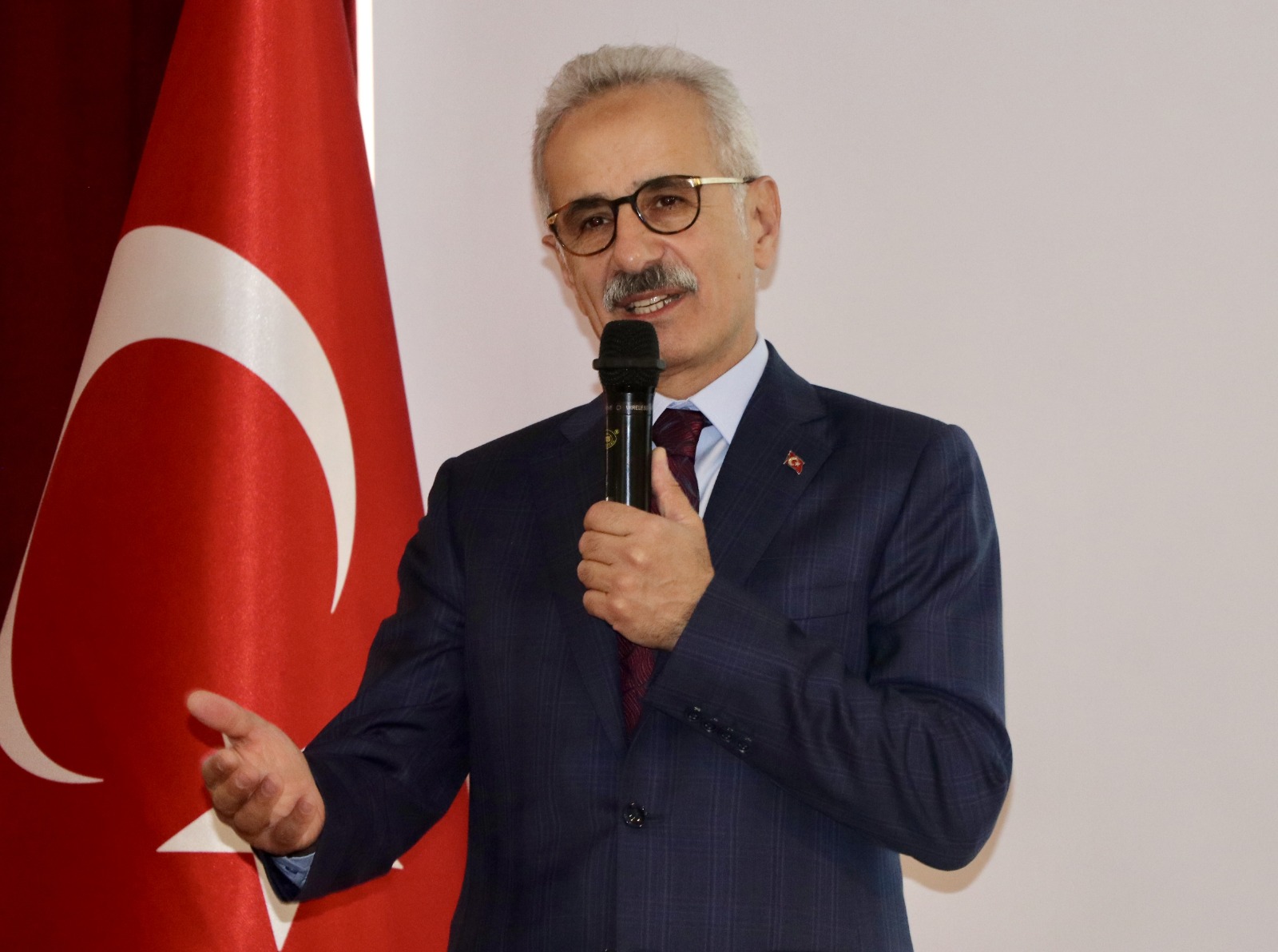 Bakan duyurdu! Ankara-Samsun arası 2,5 saate düşecek