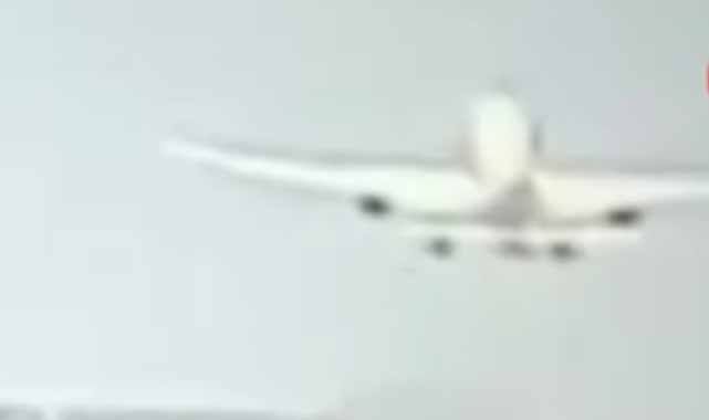 Uçak kazasında 204 kişi hayatını kaybetti, 1 yolcu sağ çıkarıldı