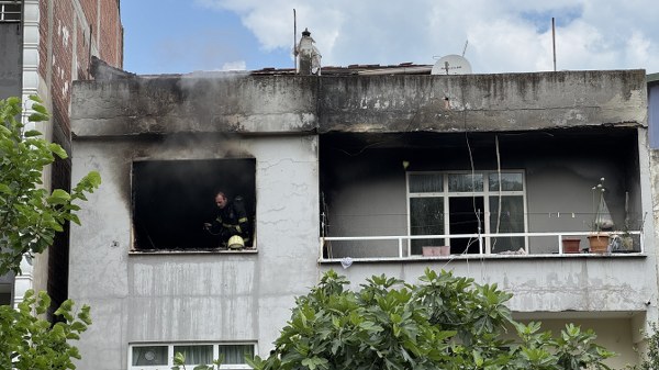 Samsun’da yangın! 3 kişi dumandan etkilendi