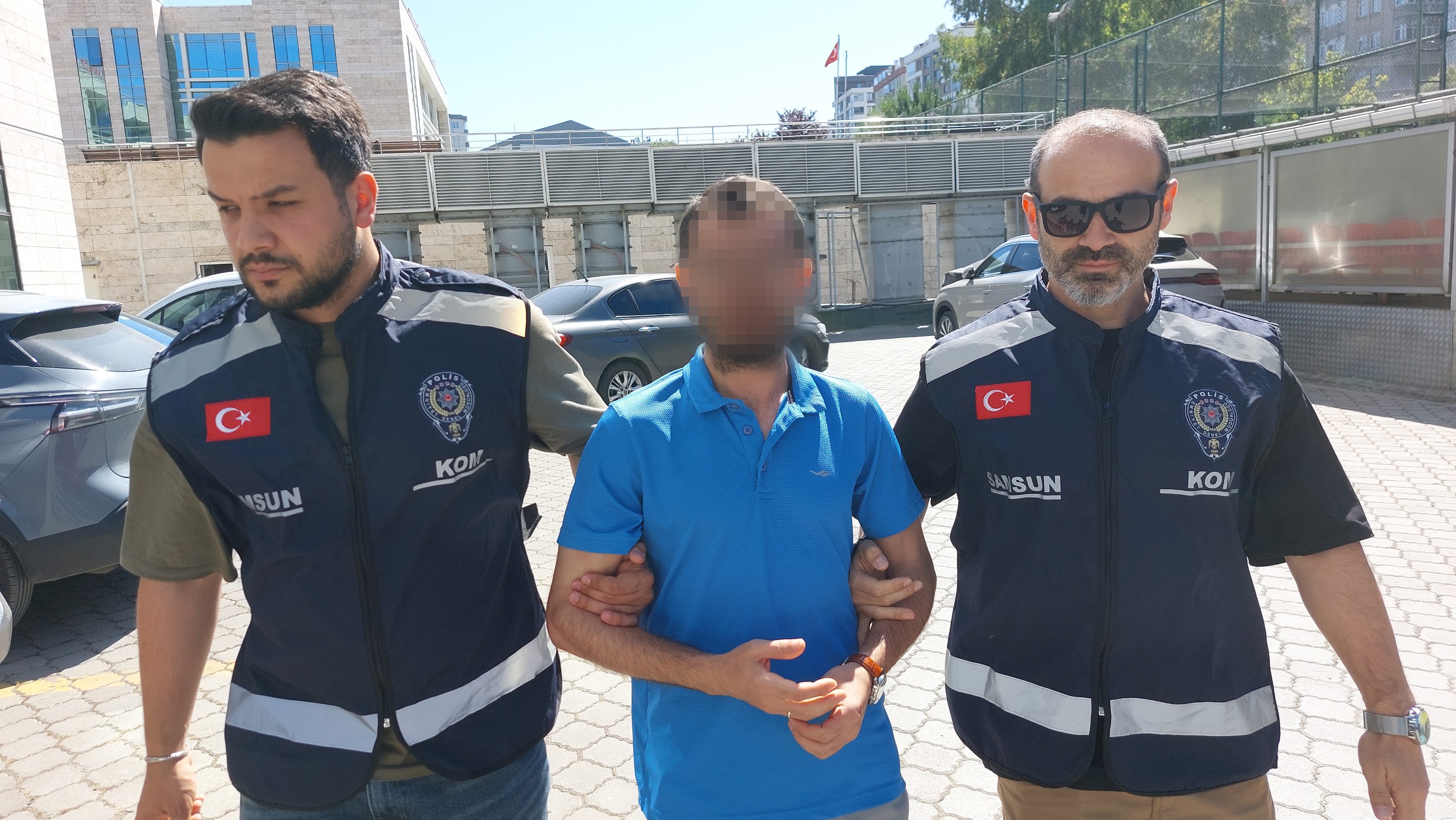 Samsun merkezli FETÖ operasyonunda 3 kişiye gözaltı